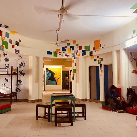 Vagabond Stay Hostel พาราณสี ภายนอก รูปภาพ
